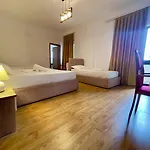 Hotel Globo Durrës