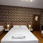 Hotel Globo *