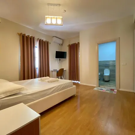 Hotel Globo *
