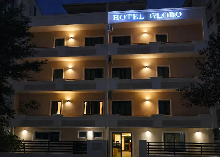 Globo Hotel *